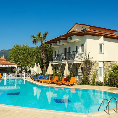 Basar Hotel 3*